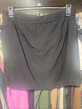 Classic Black Women’s Skort